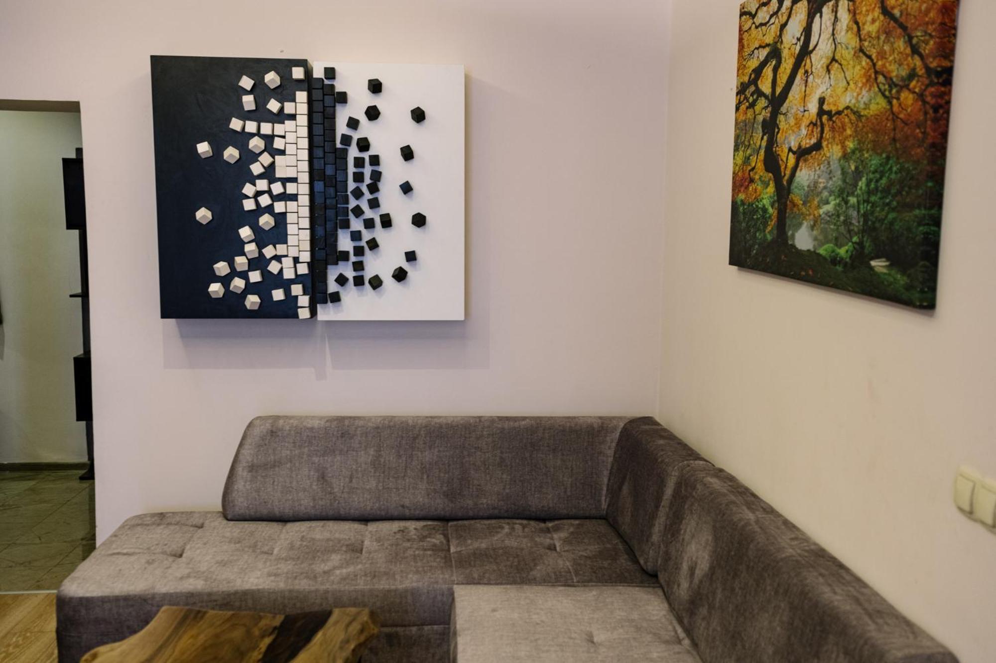 Apartment 3bdr, Center Retreat, Heart, Free Parking